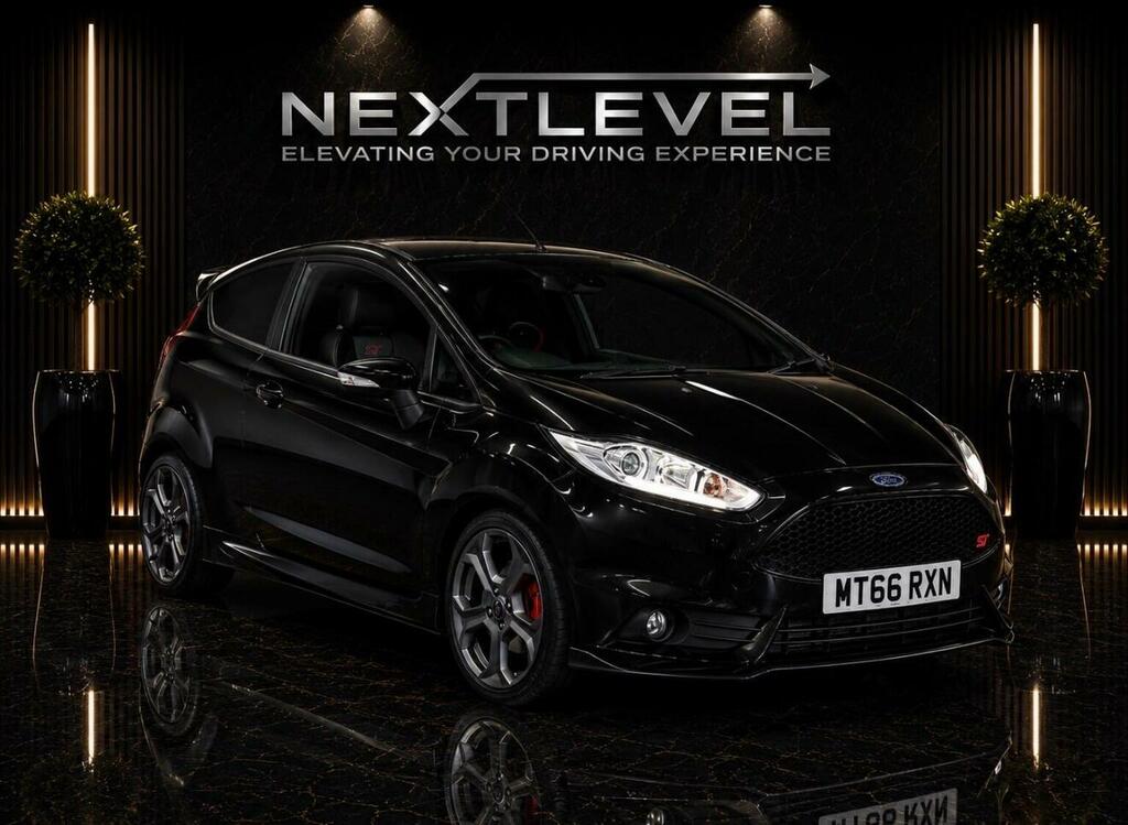 Ford Fiesta 1.6T Ecoboost St-3 Euro 6 Black
