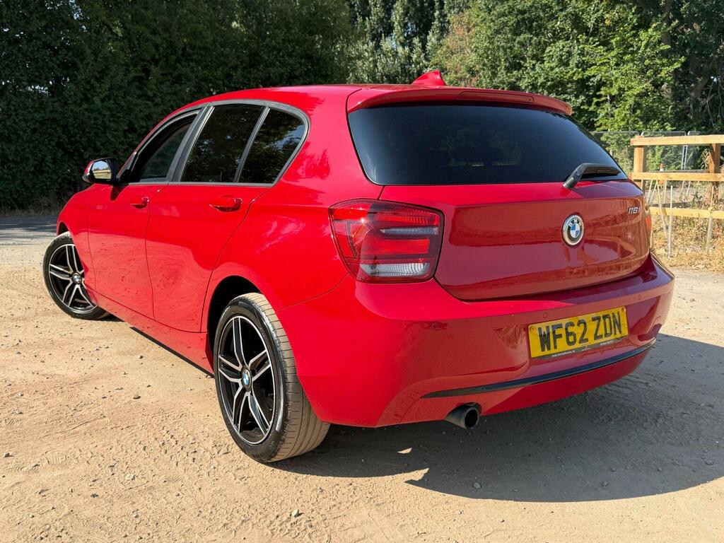 BMW 1 Series 116D Efficientdynamics 5-Door Black #31