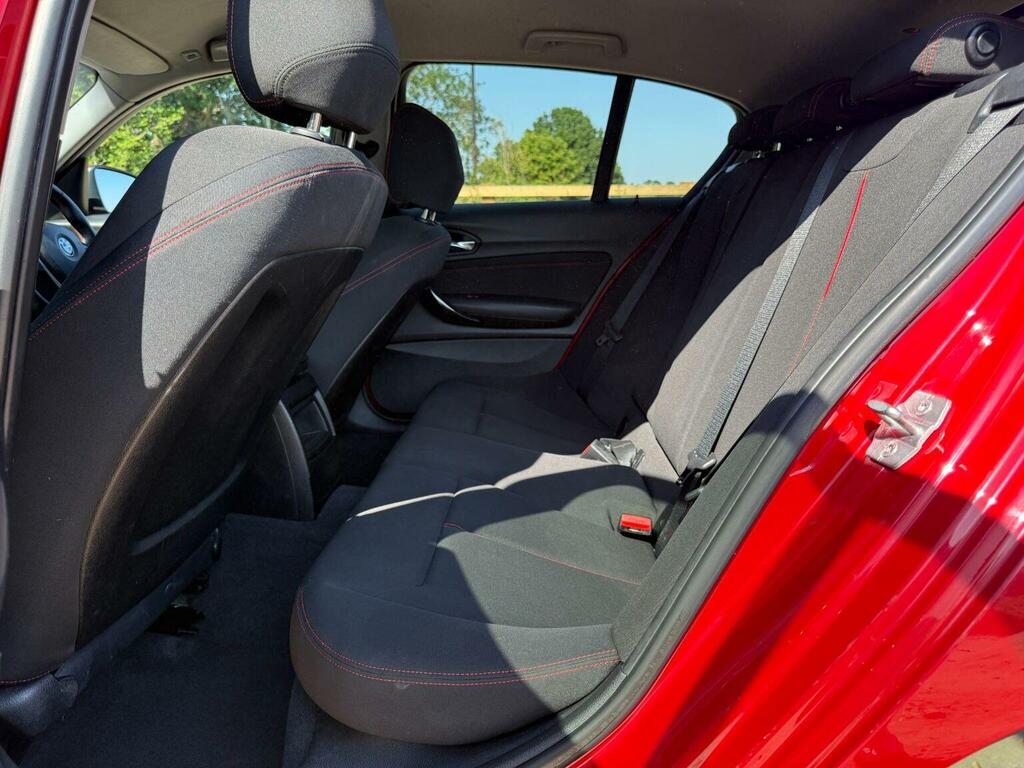 BMW 1 Series 116D Efficientdynamics 5-Door Black #22