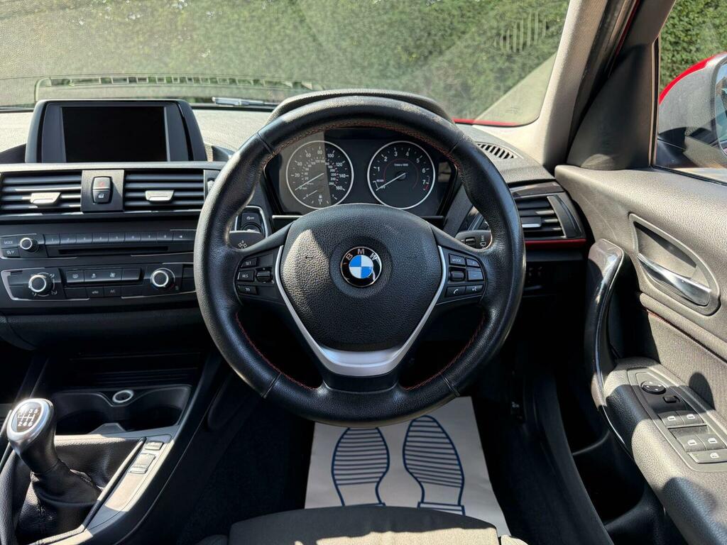 BMW 1 Series 116D Efficientdynamics 5-Door Black #14