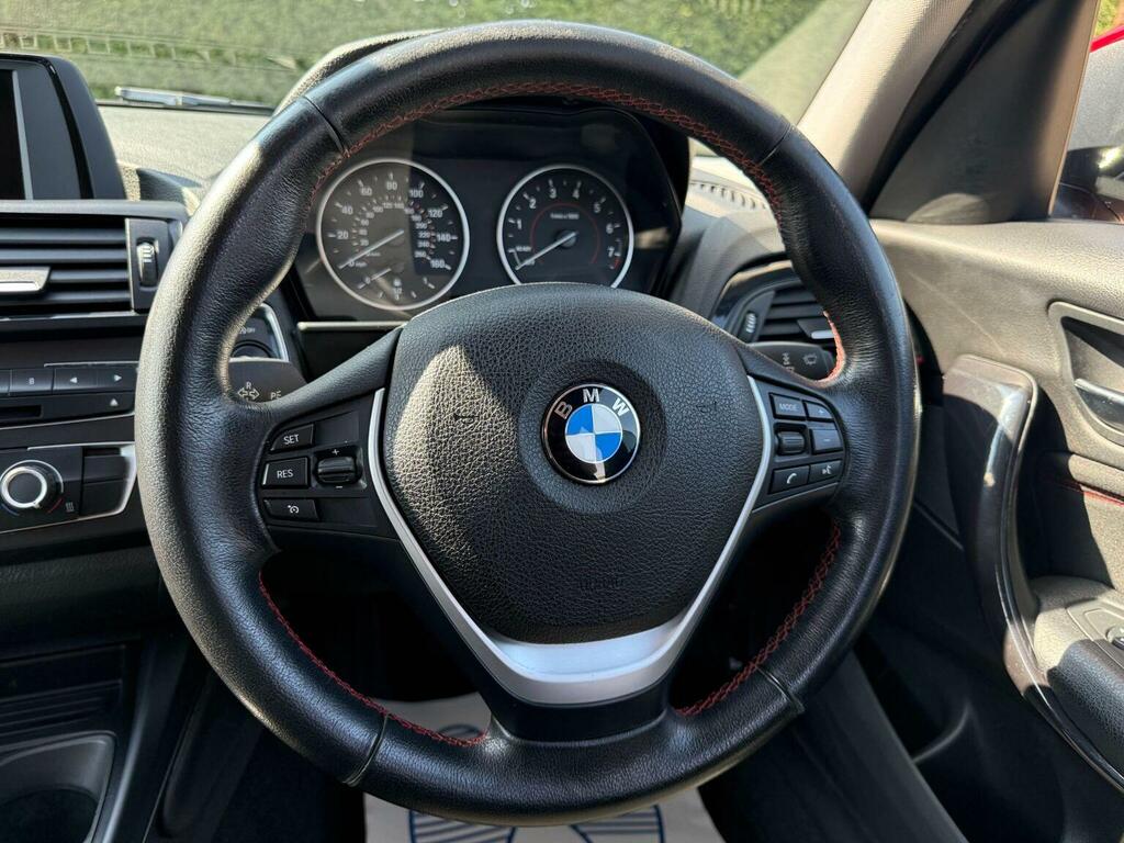 BMW 1 Series 116D Efficientdynamics 5-Door Black #15