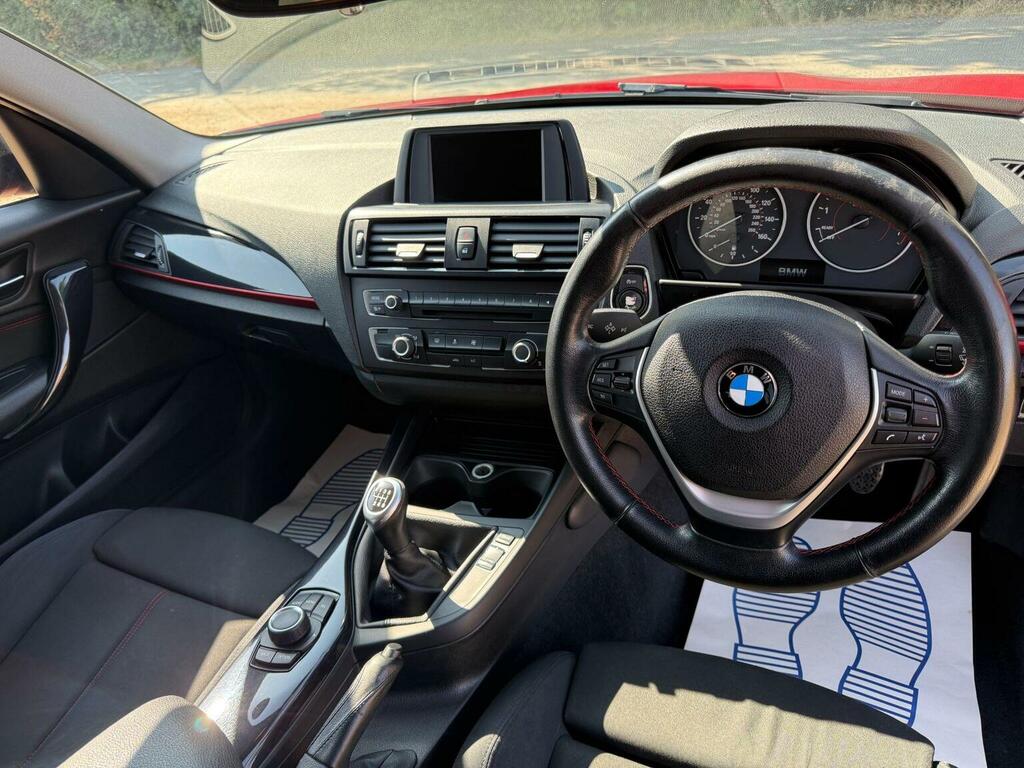 BMW 1 Series 116D Efficientdynamics 5-Door Black #12