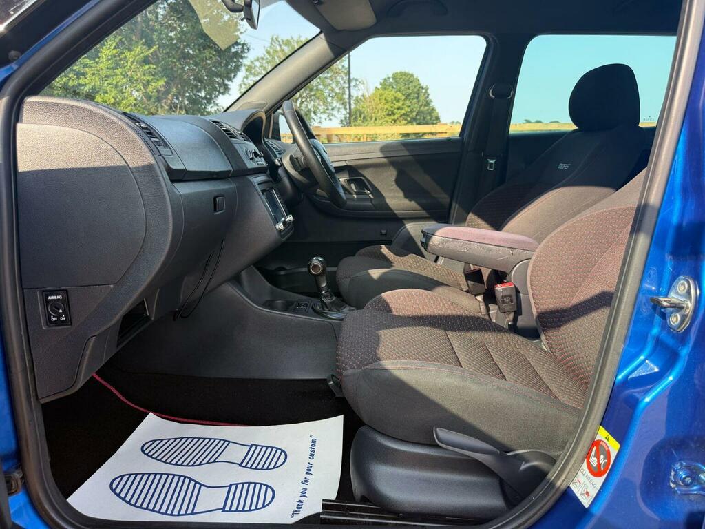 Skoda Fabia Vrs White #24