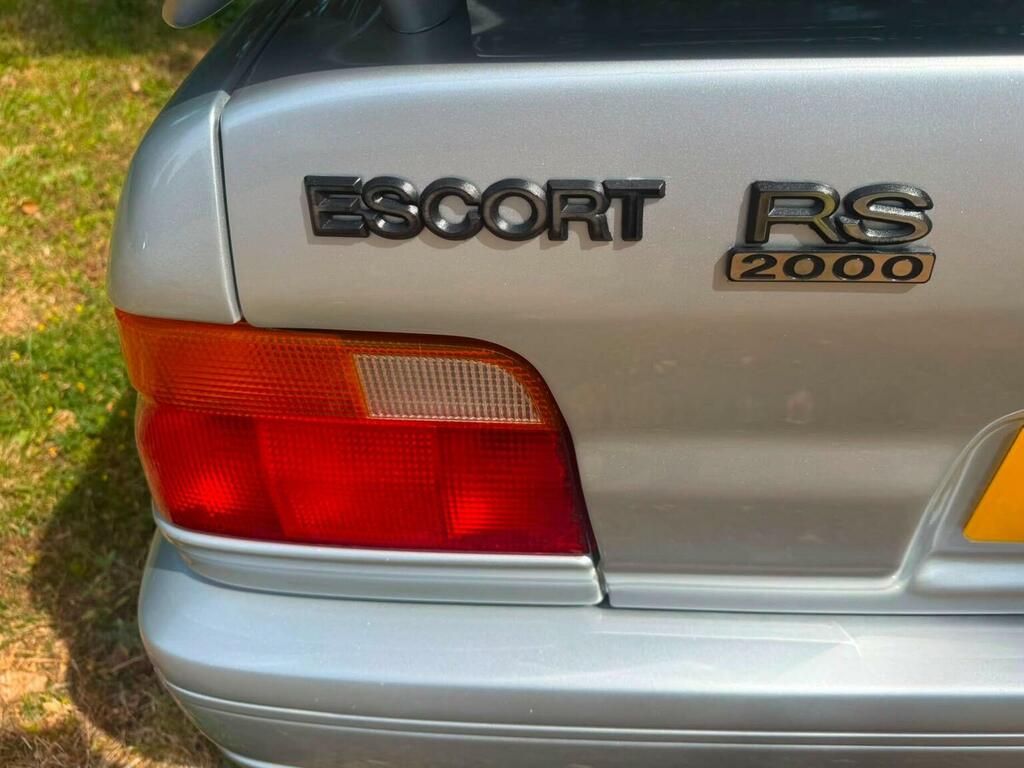 Ford Escort 1993 Rs Cosworth Lux White #9