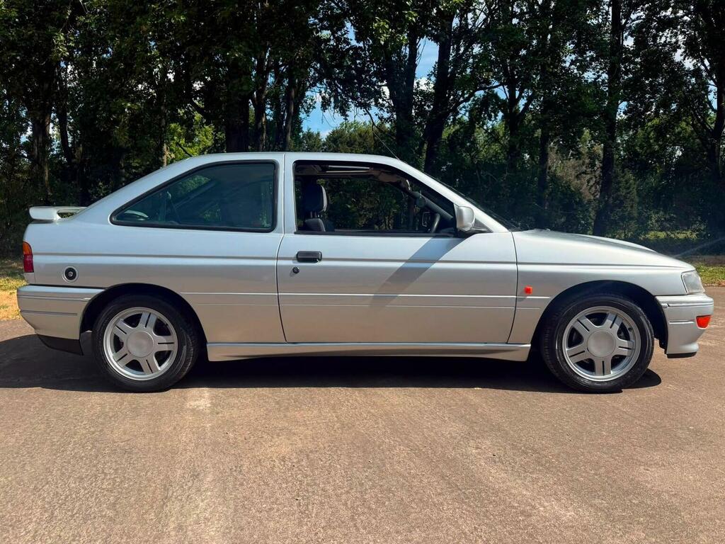 Ford Escort 1993 Rs Cosworth Lux White #18