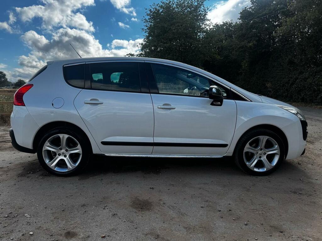 Peugeot 3008 3008 Active E-hdi S-a White #26