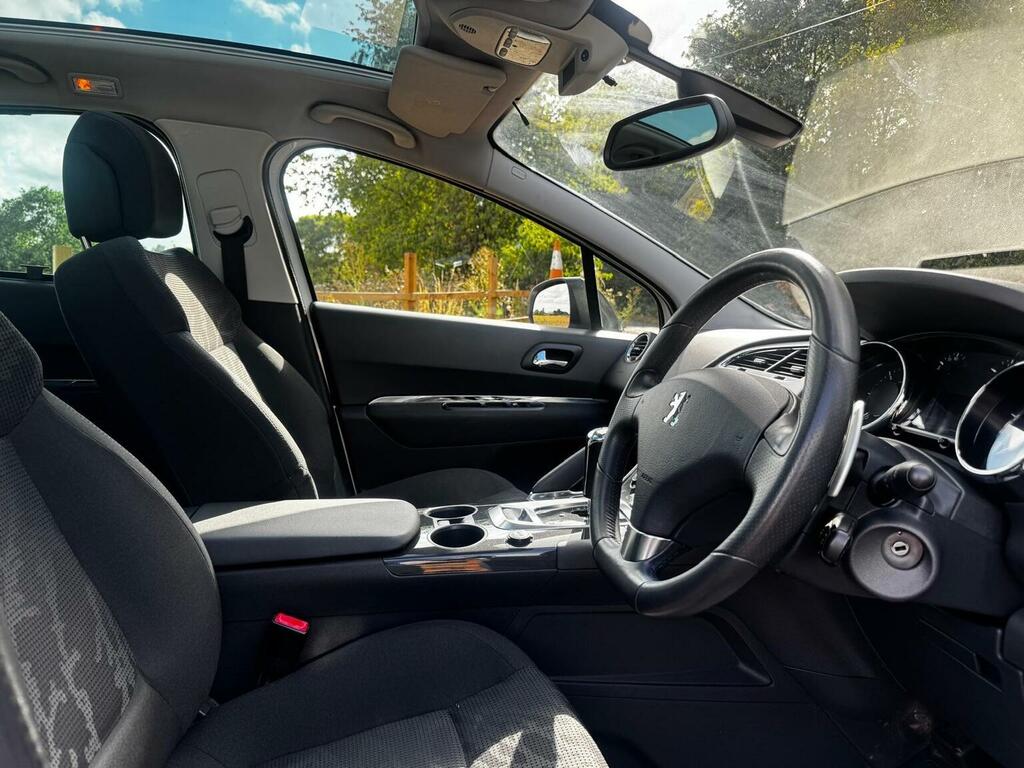 Peugeot 3008 3008 Active E-hdi S-a White #19