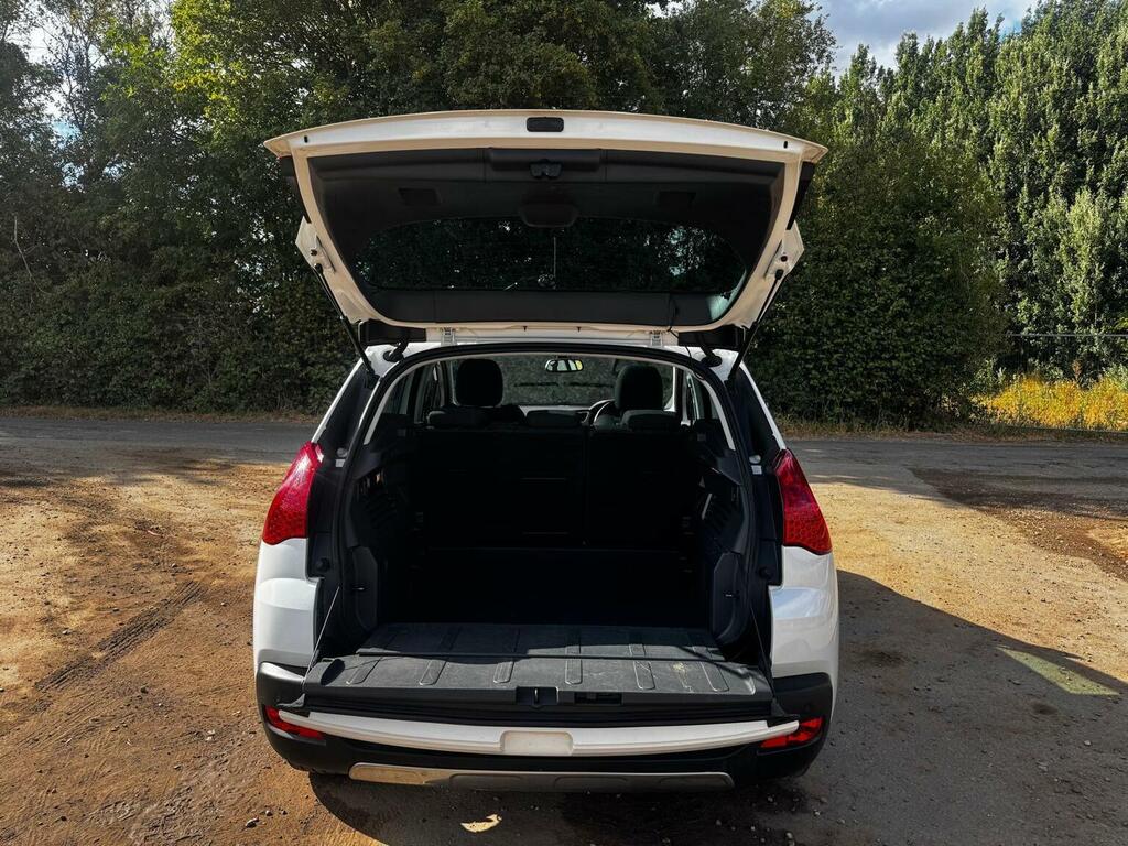 Peugeot 3008 3008 Active E-hdi S-a White #28