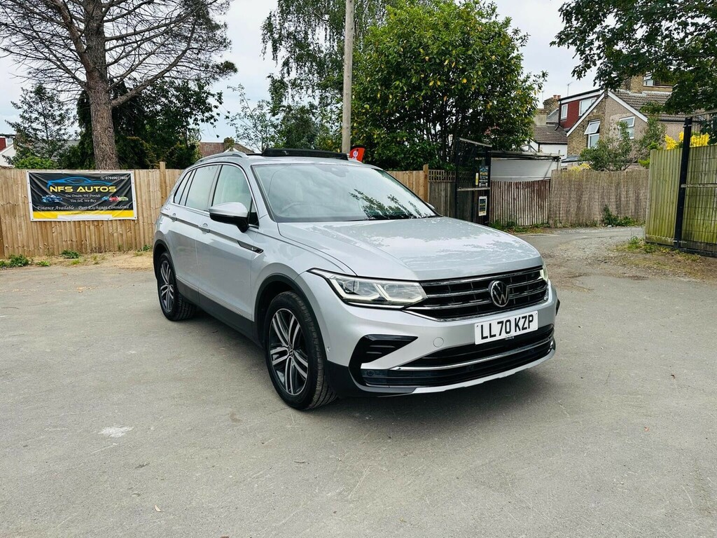 Volkswagen Tiguan Suv 1.5 Tsi Elegance Dsg Euro 6 Ss 202070 LL70KZP Silver #4