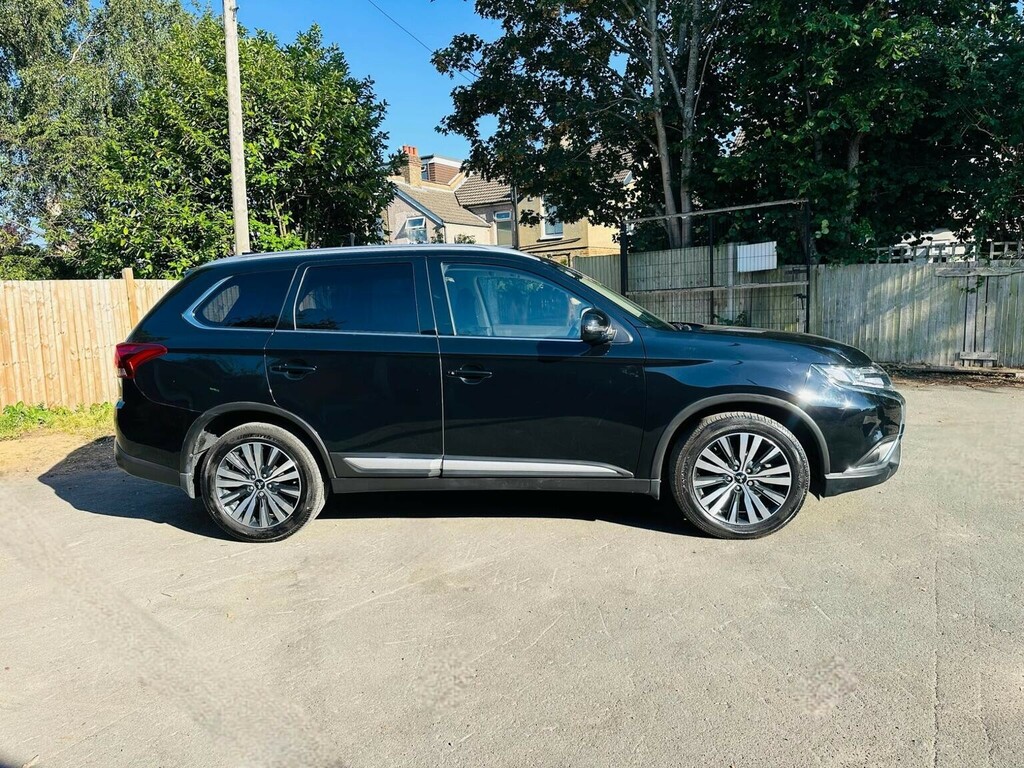 Mitsubishi Outlander Suv 2.0 Mivec Design Cvt 4Wd Euro 6 Ss 202 Black #3