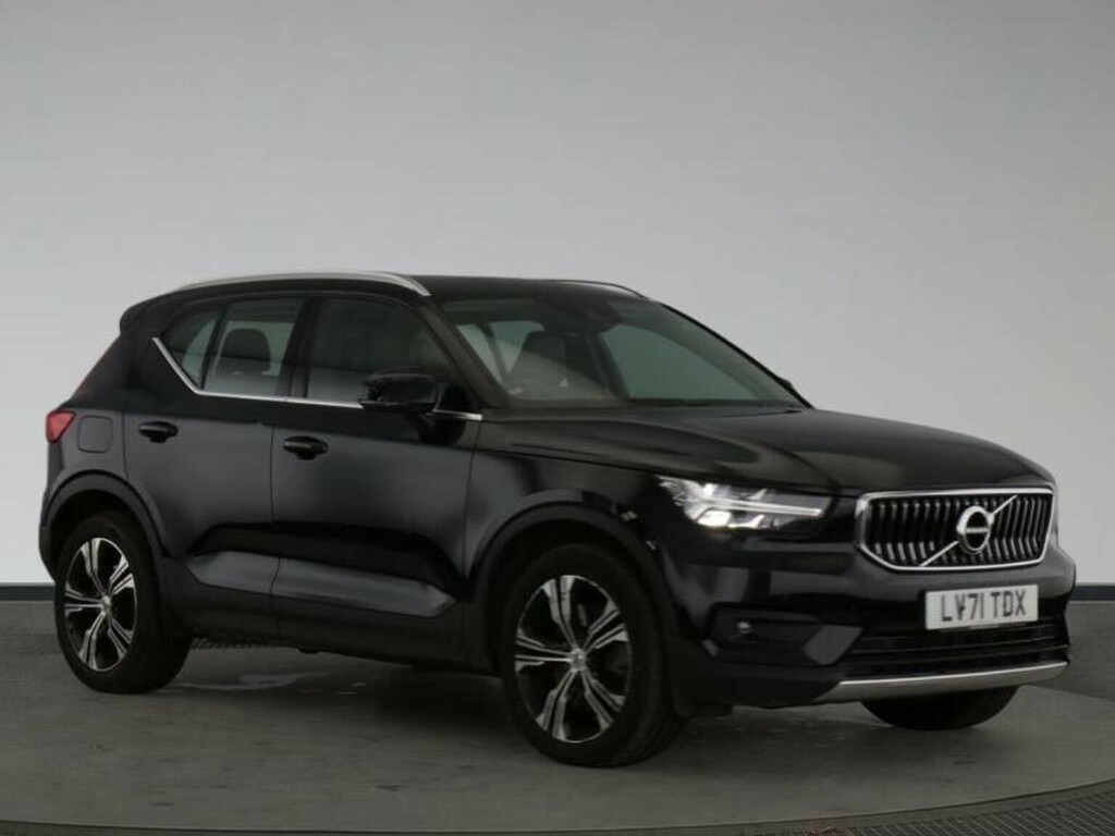 Volvo XC40 Suv 1.5H T5 Twin Engine Recharge 10.7Kwh Inscripti Black