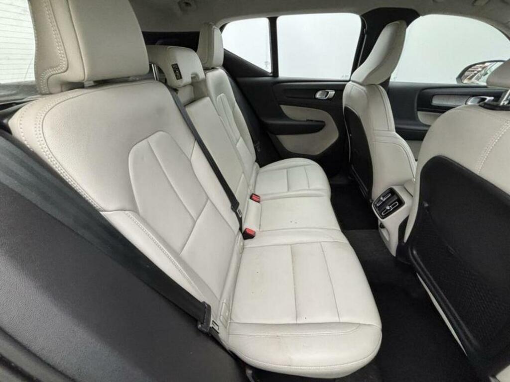 Volvo XC40 1.5 T3 Inscription Pro Euro 6 Ss Black #5