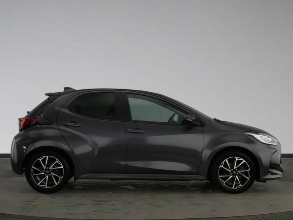 Toyota Yaris 1.5 Vvt-h Design E-cvt Euro 6 Ss Grey #2