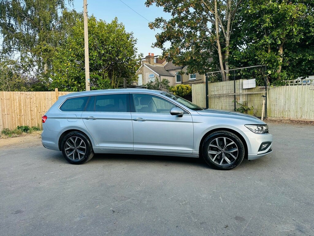 Volkswagen Passat Estate 1.5 Tsi Evo Sel Dsg Euro 6 Ss 2023 RK23XVT Silver #2