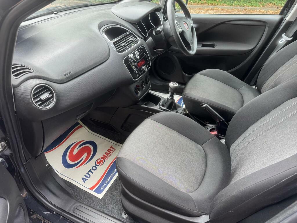 Fiat Punto Easy White #21