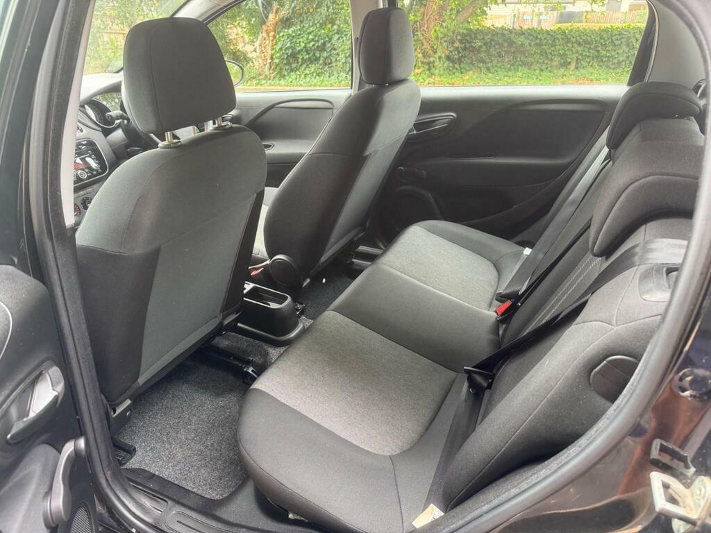 Fiat Punto Easy White #23