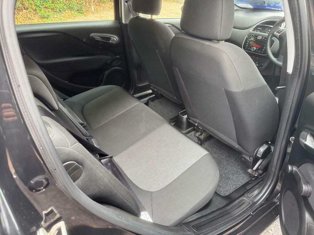 Fiat Punto Easy White #24