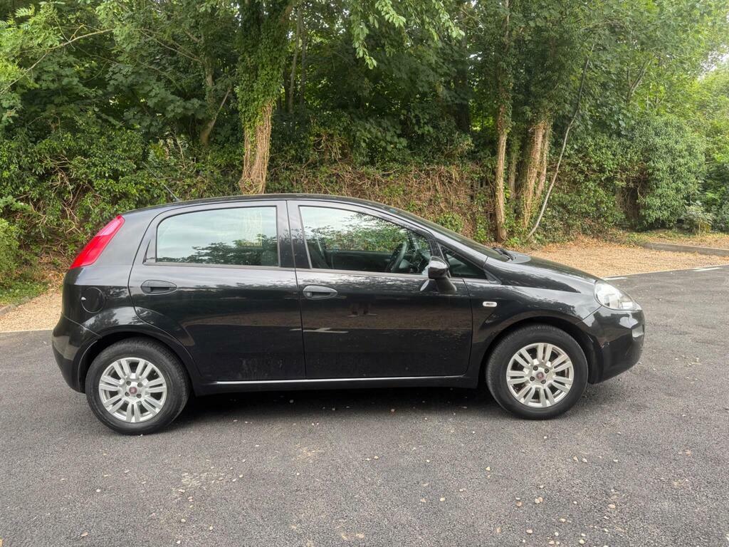 Fiat Punto Easy White #12