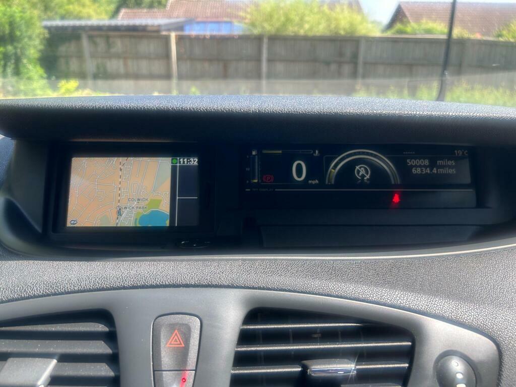 Renault Scenic XMOD Xmod Dynamique Tomtom Energy Dci Ss White #21