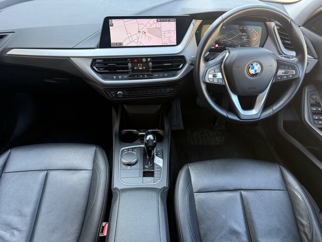 BMW 1 Series 116D Se Lcp Dct KO21OPF White #3