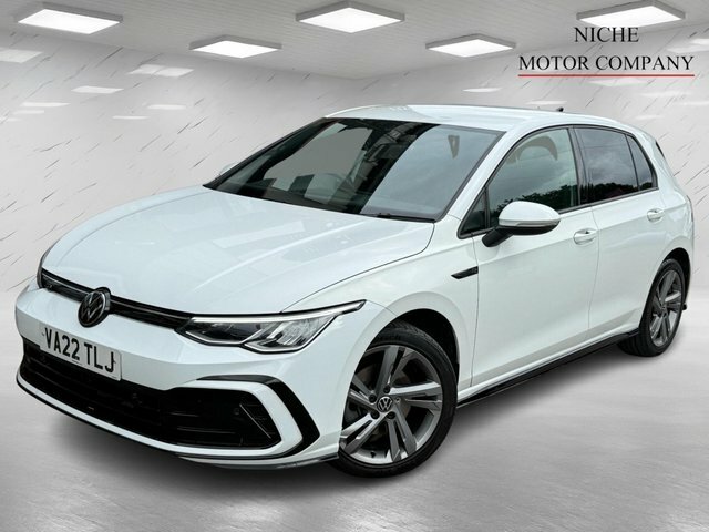 Volkswagen Golf Etsi Mhev R-line Dsg VA22TLJ White #4
