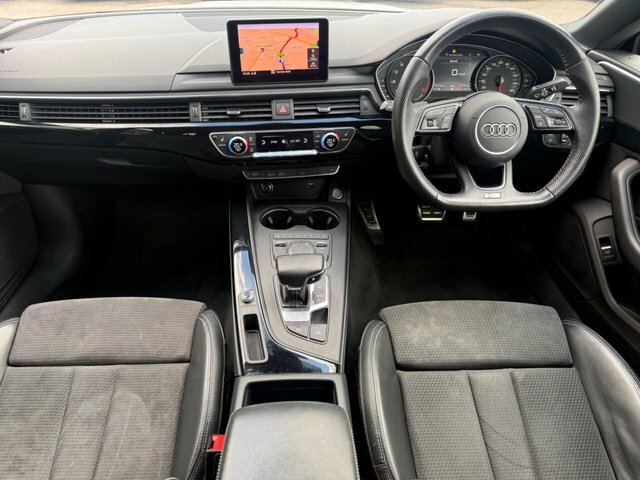 Audi A5 Tfsi 35 Black Edition BL69UTH White #3