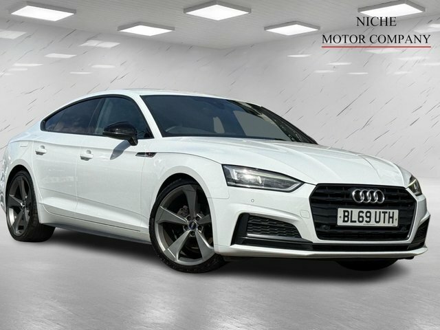 Audi A5 Tfsi 35 Black Edition BL69UTH White