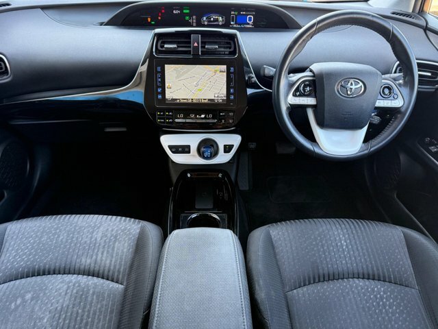 Toyota Prius+ Vvt 8.8Kwh Business Edition Red #2