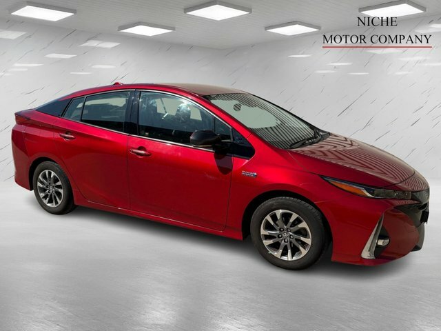 Toyota Prius+ Vvt 8.8Kwh Business Edition Red #5
