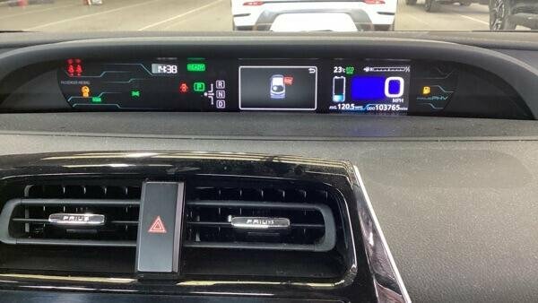 Toyota Prius Vvt 8.8Kwh Business Edition Red #5