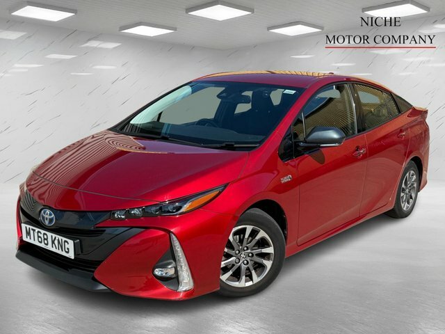 Toyota Prius+ Vvt 8.8Kwh Business Edition Red #3
