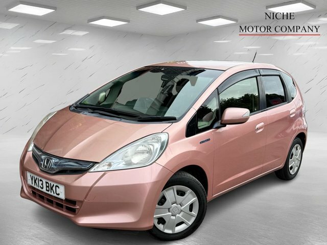 Honda Jazz Ima Hs Hatchback Pink #4