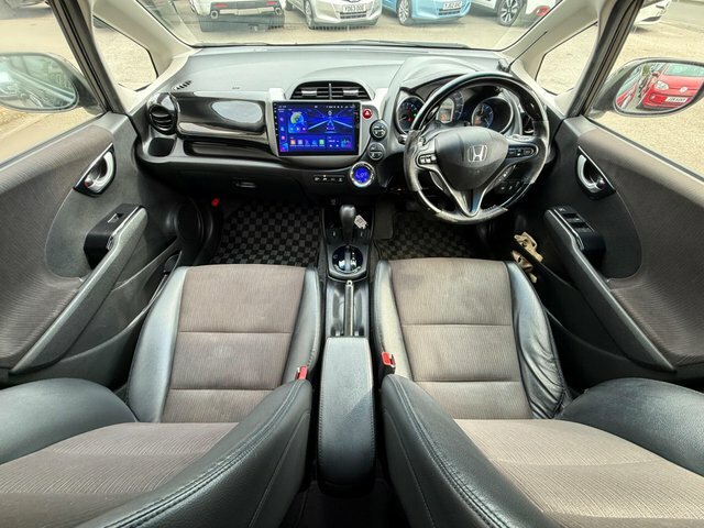 Honda Jazz 1.4 I-vtec Es Hatchback Cvt Euro 5 99 Black #25