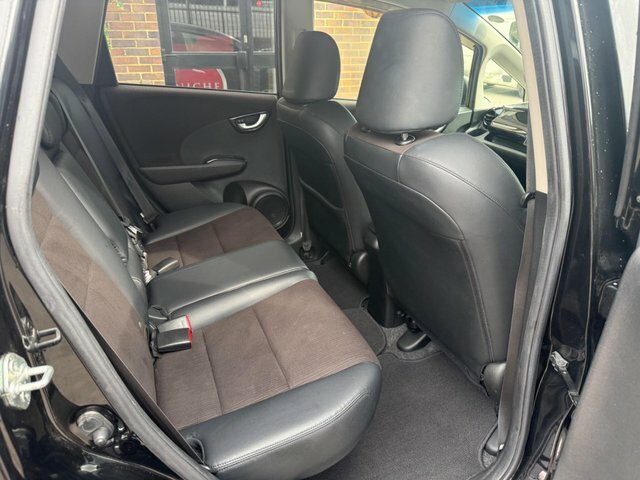 Honda Jazz 1.4 I-vtec Es Hatchback Cvt Euro 5 99 Black #24