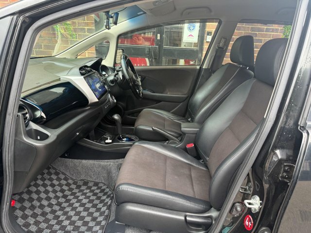 Honda Jazz 1.4 I-vtec Es Hatchback Cvt Euro 5 99 Black #43