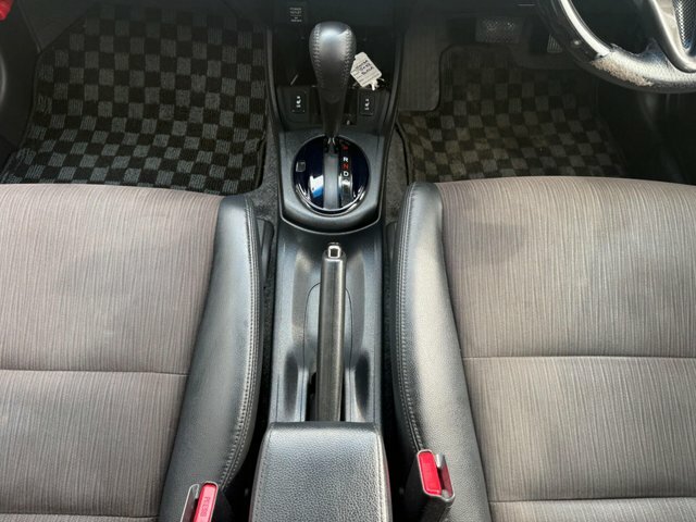 Honda Jazz 1.4 I-vtec Es Hatchback Cvt Euro 5 99 Black #28