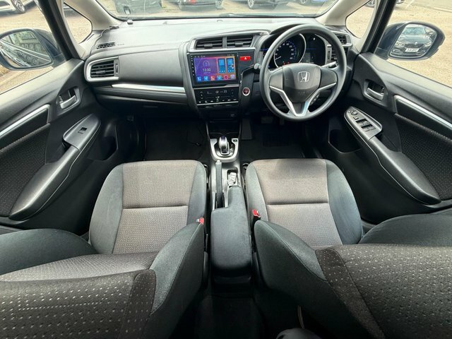 Honda Jazz Honda Jazz 1.3H Ima Hs Hatchback Hybrid White #26
