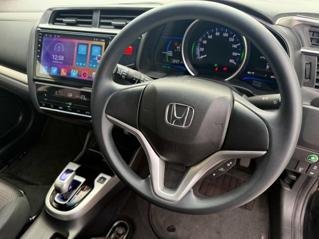 Honda Jazz Honda Jazz 1.3H Ima Hs Hatchback Hybrid White #18