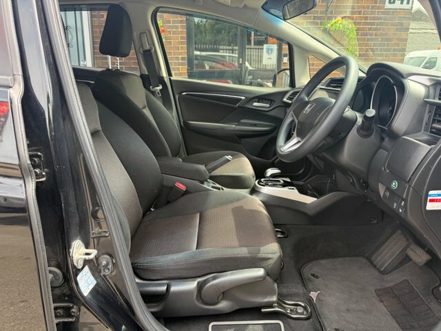 Honda Jazz Honda Jazz 1.3H Ima Hs Hatchback Hybrid White #23