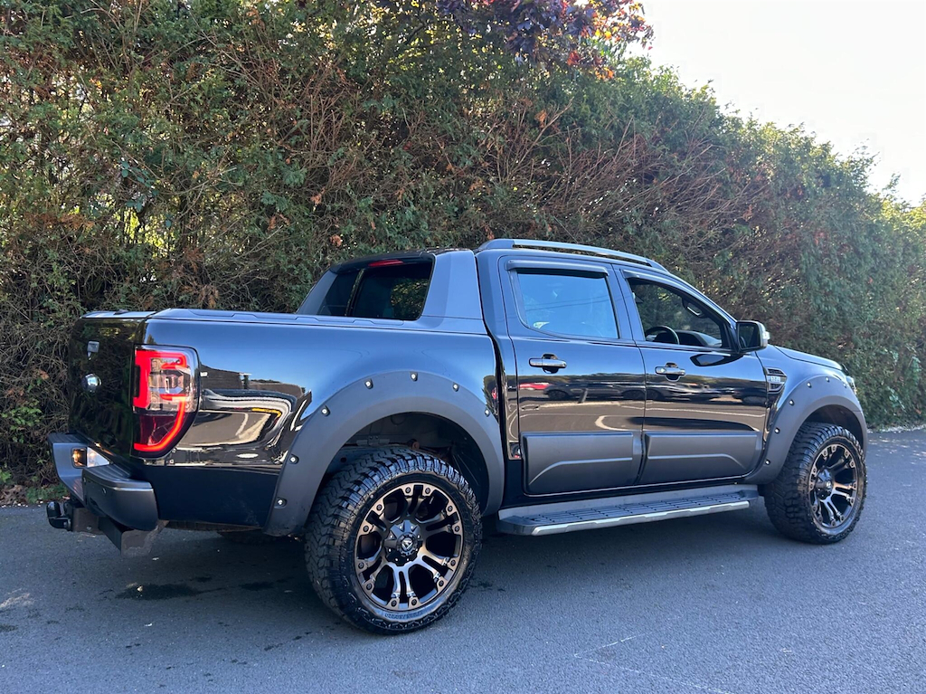 Ford Ranger Pick Up Double Cab Wildtrak 3.2 Ecoblue 213 Grey #41