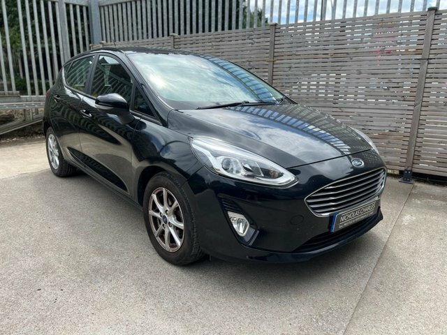 Ford Fiesta Hatchback Black #2