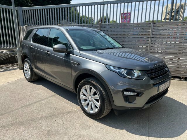Land Rover Discovery Sport Suv RO15XNZ Grey #2
