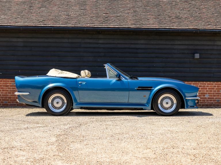 Aston Martin V8 X-pack Blue #3