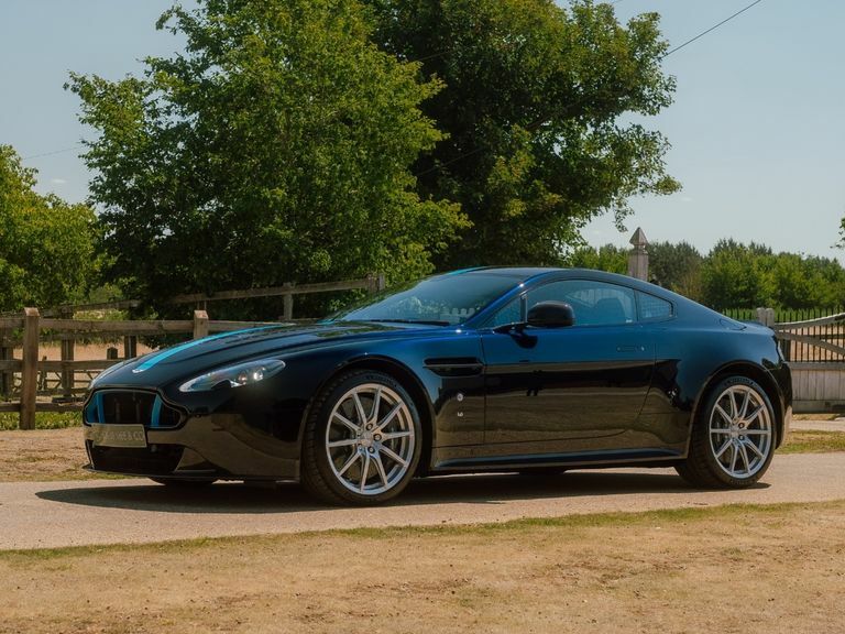 Aston Martin Vantage Amr V8 Green #10