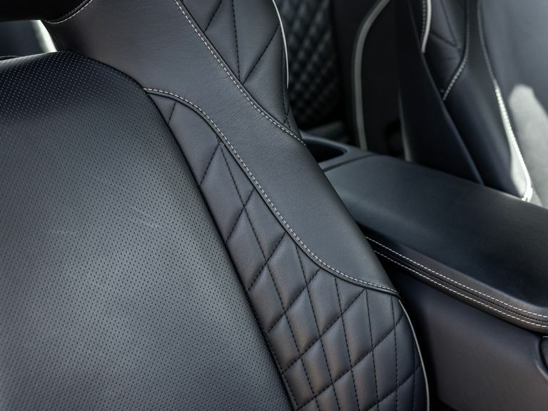 Aston Martin Vanquish S Silver #35