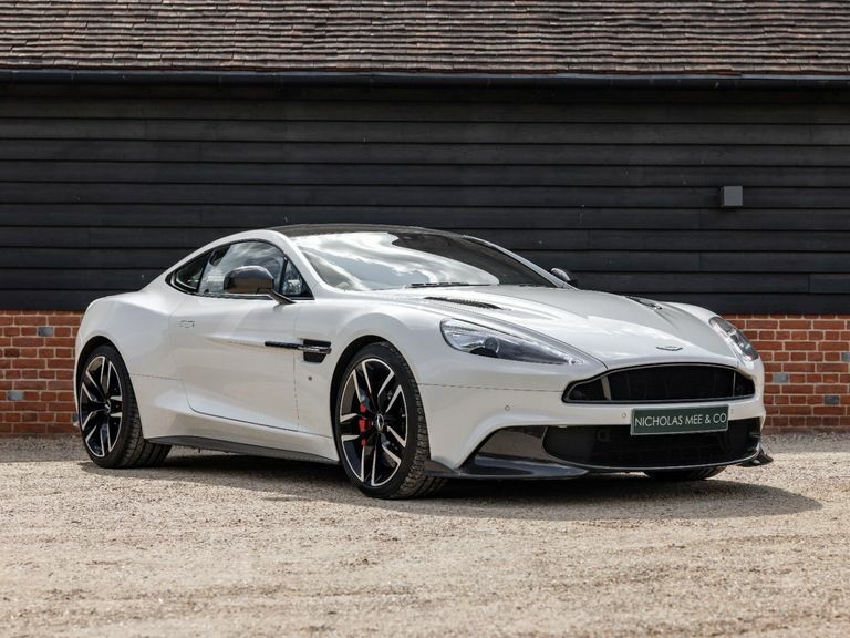 Aston Martin Vanquish S White