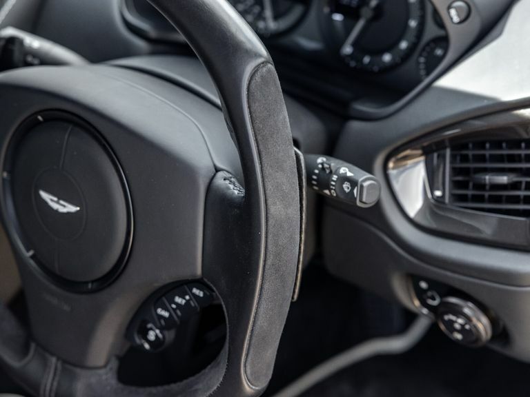 Aston Martin Vanquish S Silver #33
