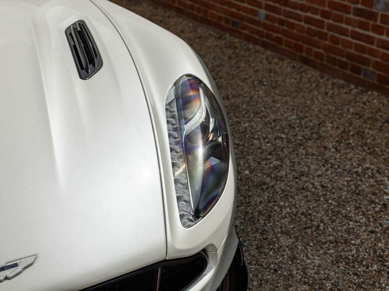 Aston Martin Vanquish S Silver #20
