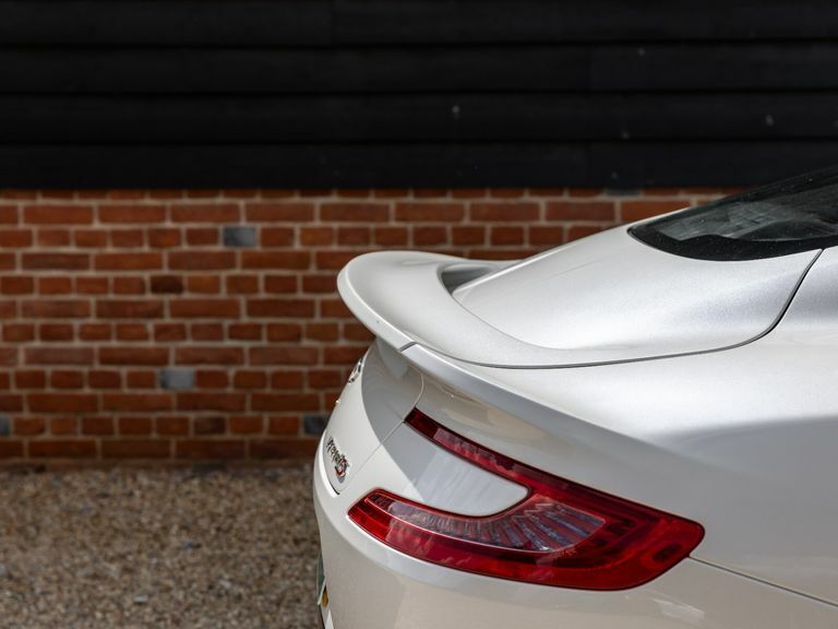 Aston Martin Vanquish S Silver #26