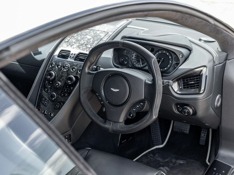 Aston Martin Vanquish S Silver #32